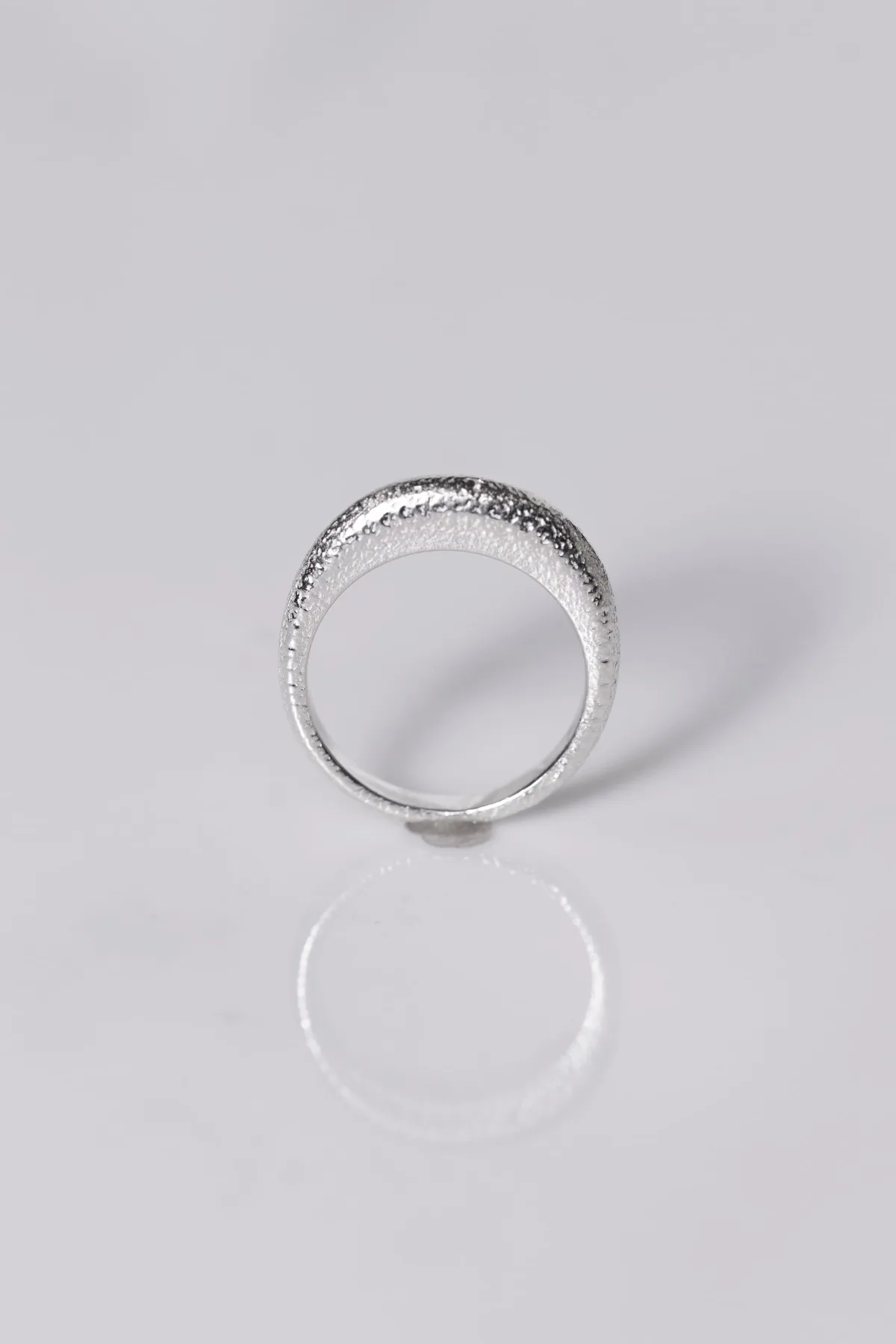 Sculpted Glow Ring: Texture Ring